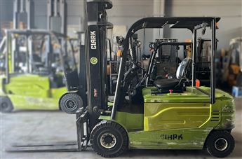 2016 MODEL CLARK MARKA 3 TON TPX 4.70M ASANSÖRLÜ AKÜLÜ FORKLİFT