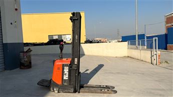 2013 MODEL BT TOYOTA MARKA 1.6 TON TPX 4.5M ASANSÖRLÜ KATLANIR PLATFORMLU İSTİFLEYİCİ