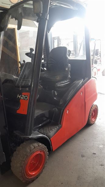 2011 MODEL LİNDE MARKA 391 H20D SERİSİ 2 TON TPX 4.5M ASANSÖRLÜ DİZEL FORKLİFT