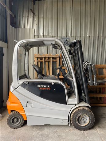 2011 MODEL STİLL MARKA RX60 - 30 SERİSİ 3 TON KAPASİTELİ TPX 4.70M ASANSÖRLÜ AKÜLÜ FORKLİFT