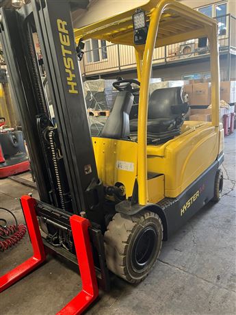 2014 MODEL HYSTER MARKA 3 TON TPX 4.5M ASANSÖRLÜ AKÜLÜ FORKLİFT