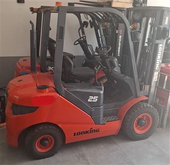 2014 MODEL LONKİNG MARKA 2.5 TONLUK JAPON C240 İSUZU MOTOR TPX 4.5M ASANSÖRLÜ DİZEL FORKLİFT