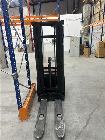 PHOTO-2025-11-18-11-47-13-4