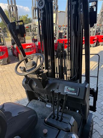 PHOTO-2025-11-25-19-17-55-2