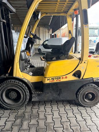 2011 MODEL HYSTER MARKA 3 TON KAPASİTELİ TPX 4.90M ASANSÖRLÜ DİZEL FORKLİFT