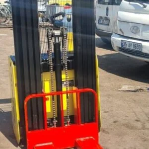 2000 MODEL HYSTER MARKA S1.2-43 SERİSİ 1.2 TON TPX 4.30M ASANSÖRLÜ İSTİFLEYİCİ