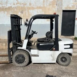 2013 MODEL YGS MARKA 3 TON STD 3.30M ASANAÖRLÜ DİZEL FORKLİFT