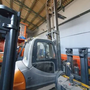 2016 MODEL RX60-40 SERİSİ 4 TON STANDART 4.30M ASANSÖRLÜ AKÜLÜ FORKLİFT