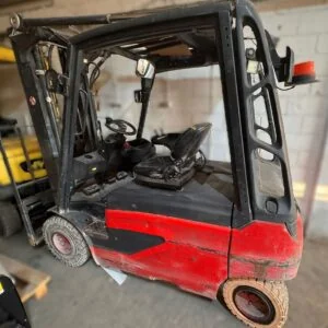 2012 MODEL LİNDE MARKA E30 SERİSİ 3 TON TPX4.60M ASANSÖRLÜ AKÜLÜ FORKLİFT