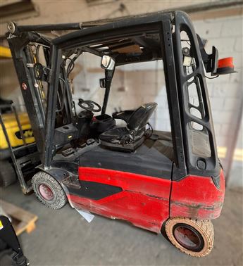 2012 MODEL LİNDE MARKA E30 SERİSİ 3 TON TPX4.60M ASANSÖRLÜ AKÜLÜ FORKLİFT