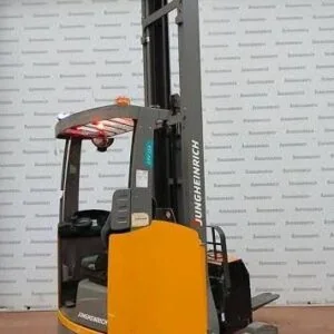 2015 MODEL JUNGHEİNRİCH MARKA ETV214 SERİSİ 1.4 TON TPX 7100 MM ASANSÖRLÜ DAR KORİDOR FORKLİFT