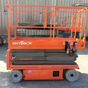 2010 MODEL SKYJACK MARKA SJIII 3226 SERİSİ 8 + 2 M AKÜLÜ PERSONEL YÜKSELTİCİ