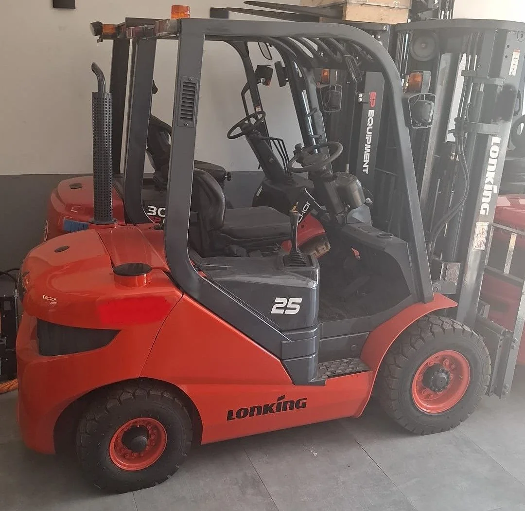 2014 MODEL LONKİNG MARKA 2.5 TONLUK JAPON C240 İSUZU MOTOR TPX 4.5M ASANSÖRLÜ DİZEL FORKLİFT