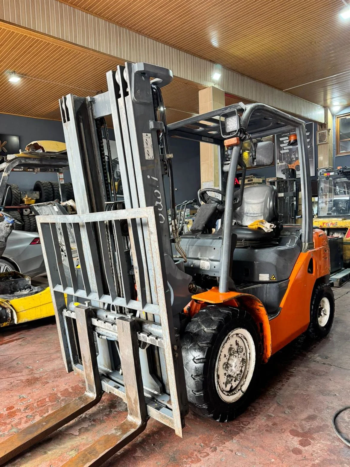 2015 MODEL BAOLİ MARKA 3 TON EURO3 S4S MİTSUBİSHİ MOTOR TPX 4.5M ASANSÖRLÜ DİZEL FORKLİFT