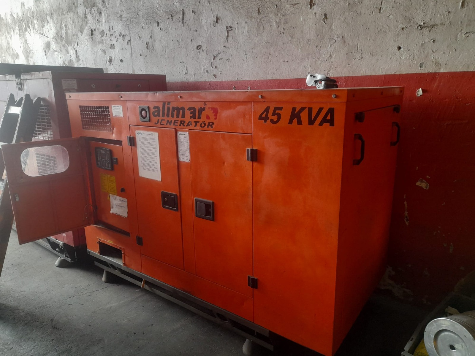 2021 MODEL ALİMAR MARKA 45 KVA OTOMATİK KABİNLİ DİZEL JENERATÖR