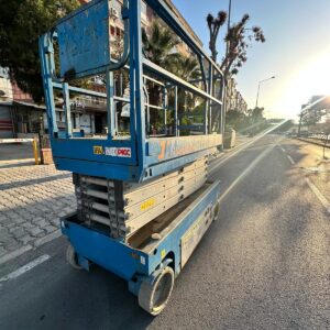 2017 MODEL JIC MARKA 12 M ÇALIŞMA YÜKSEKLİĞİNDEKİ AKÜLÜ MAKASLI PLATFORM