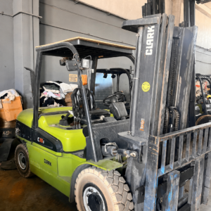 2016 MODEL CLARK MARKA 5.5 TON KAPASİTELİ JAPON KUBATO MOTORLU TPX 5.5M ASANSÖRLÜ DİZEL FORKLİFT